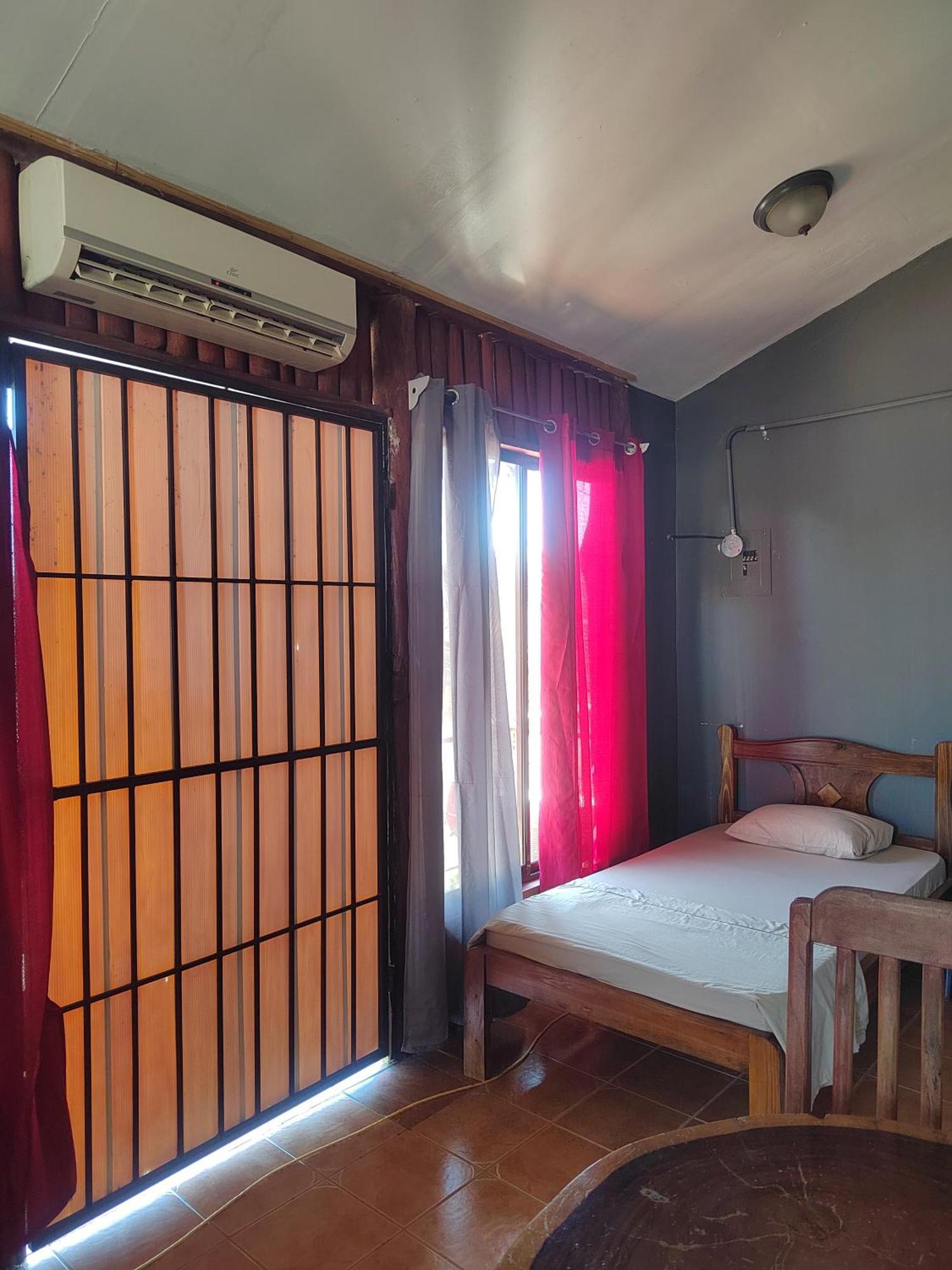 Sura House Corcovado Habitacion Big With Ac Puerto Jiménez エクステリア 写真